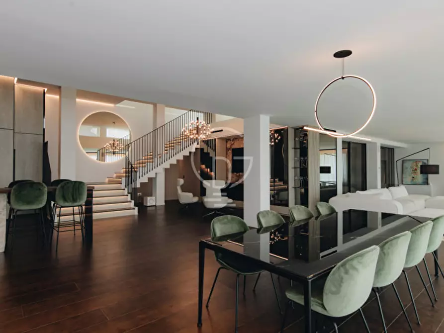 Immagine 9 di Attico in vendita  in Via Tito Speri a Padenghe Sul Garda