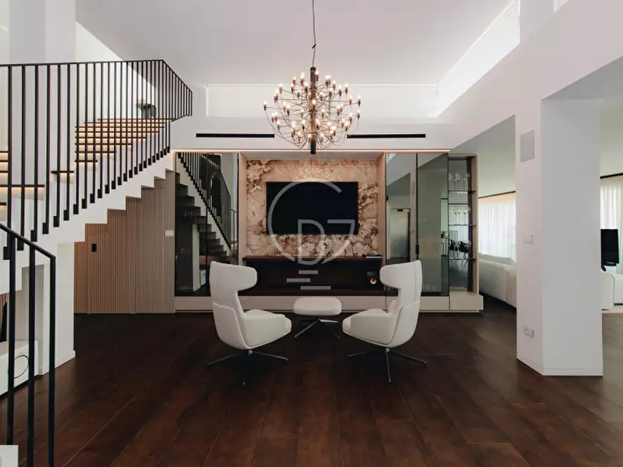 Immagine 13 di Attico in vendita  in Via Tito Speri a Padenghe Sul Garda