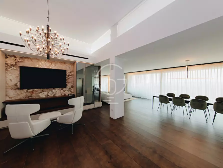 Immagine 14 di Attico in vendita  in Via Tito Speri a Padenghe Sul Garda