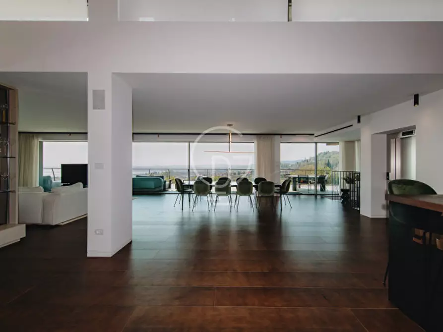 Immagine 16 di Attico in vendita  in Via Tito Speri a Padenghe Sul Garda