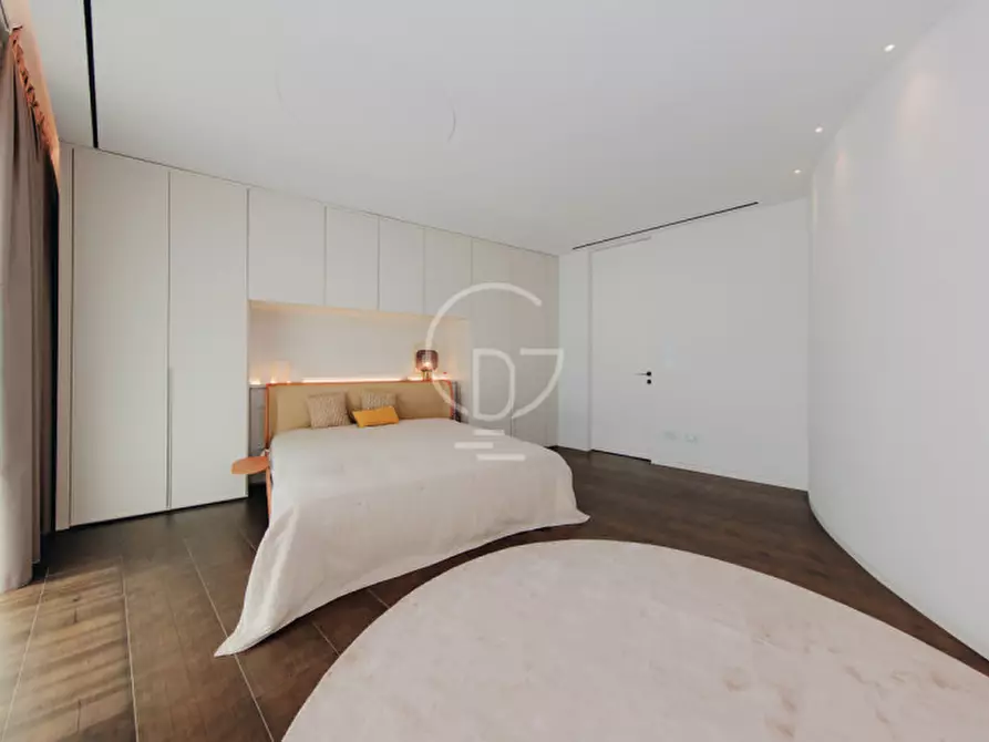 Immagine 21 di Attico in vendita  in Via Tito Speri a Padenghe Sul Garda