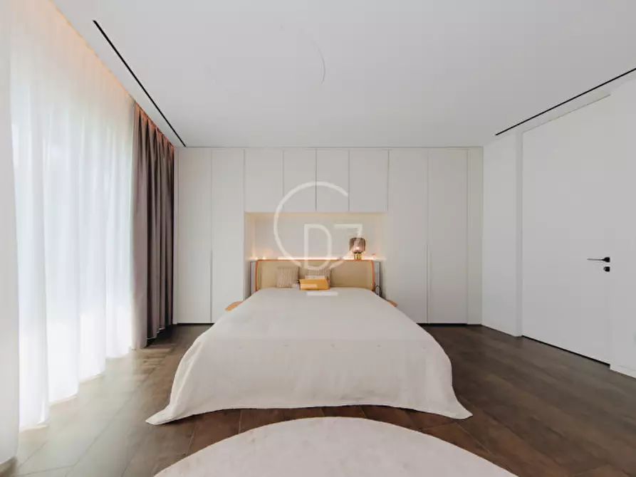 Immagine 22 di Attico in vendita  in Via Tito Speri a Padenghe Sul Garda