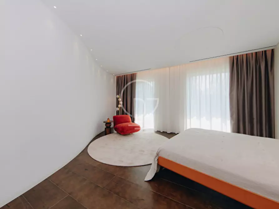 Immagine 24 di Attico in vendita  in Via Tito Speri a Padenghe Sul Garda