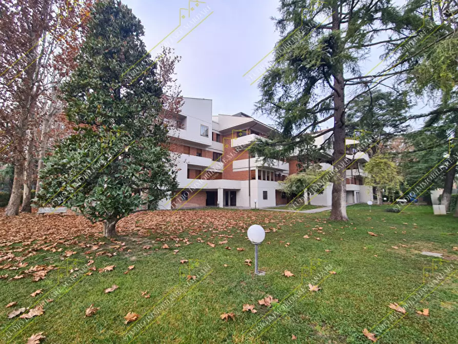 Immagine 1 di Appartamento in vendita  in via Marzabotto 116 a Modena