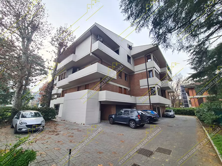 Immagine 2 di Appartamento in vendita  in via Marzabotto 116 a Modena