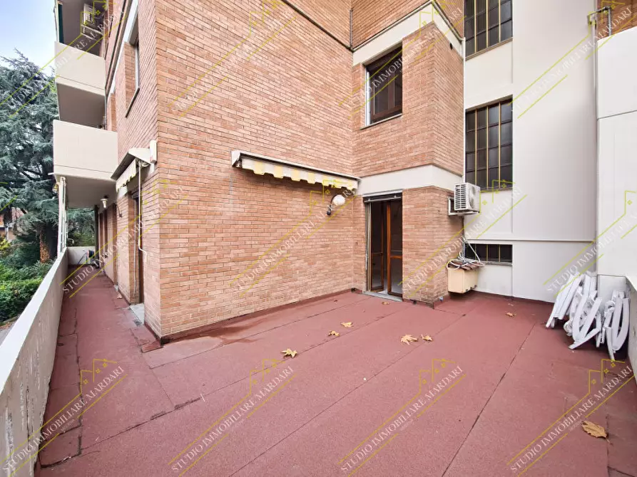 Immagine 27 di Appartamento in vendita  in via Marzabotto 116 a Modena