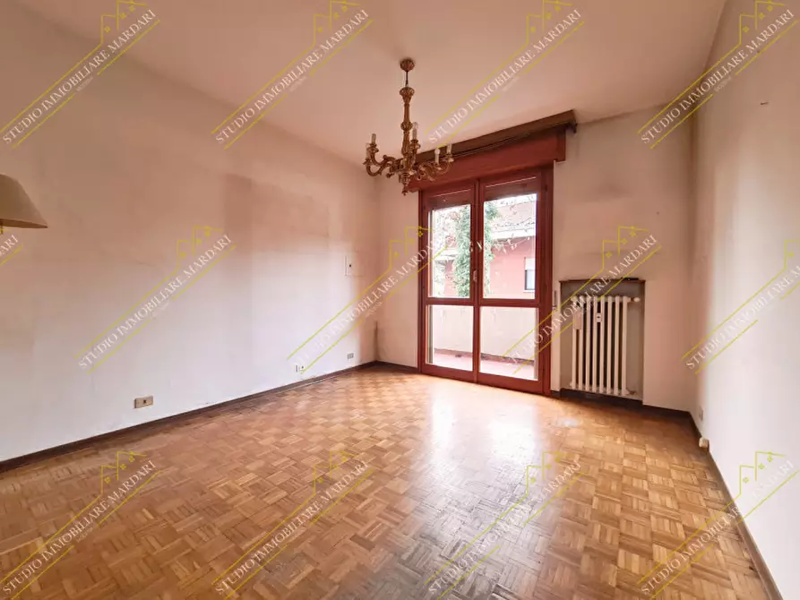 Immagine 37 di Appartamento in vendita  in via Marzabotto 116 a Modena