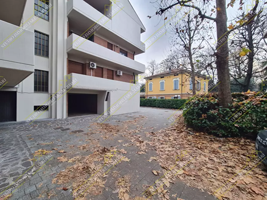 Immagine 47 di Appartamento in vendita  in via Marzabotto 116 a Modena