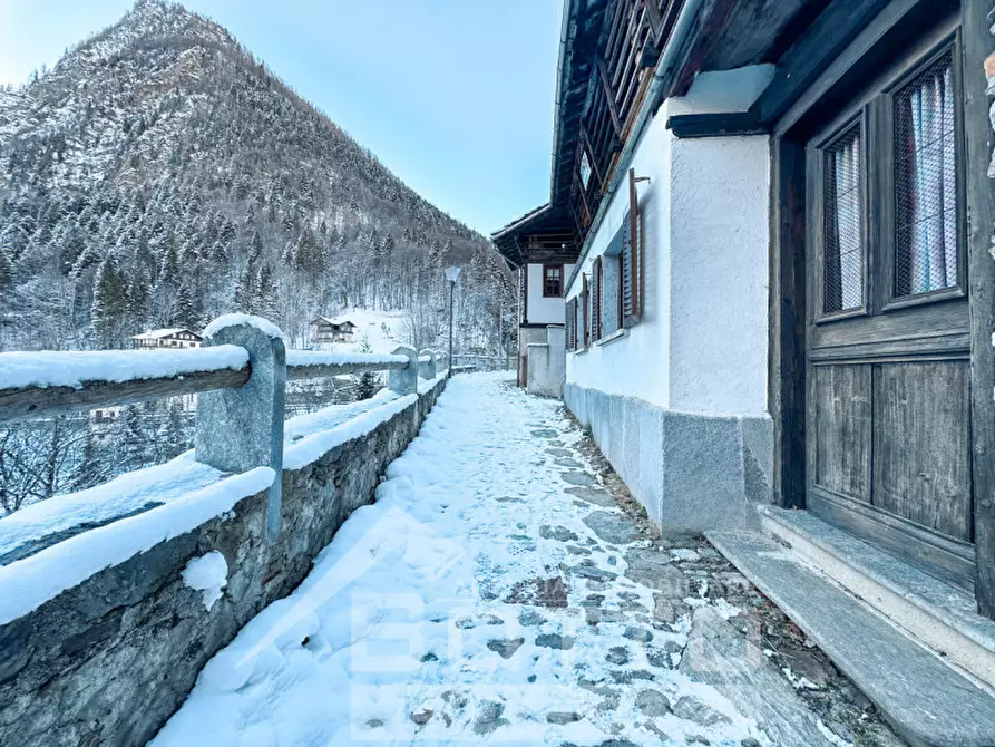 Immagine 7 di Appartamento in vendita  in Via Giacomo Antonio Matolo 15 a Alagna Valsesia