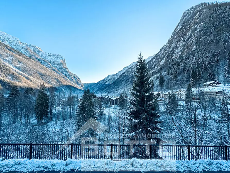 Immagine 8 di Appartamento in vendita  in Via Giacomo Antonio Matolo 15 a Alagna Valsesia