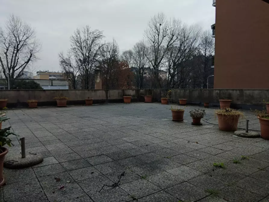 Immagine 1 di Appartamento in vendita  in VIA GOLDONI a Monza