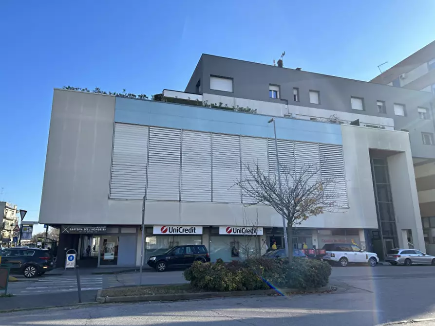 Immagine 1 di Ufficio in vendita  in via alfieri, 2 a Spinea