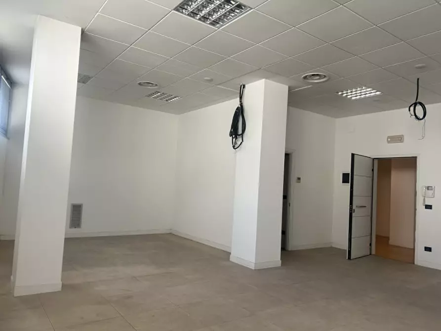 Immagine 11 di Ufficio in vendita  in via alfieri, 2 a Spinea