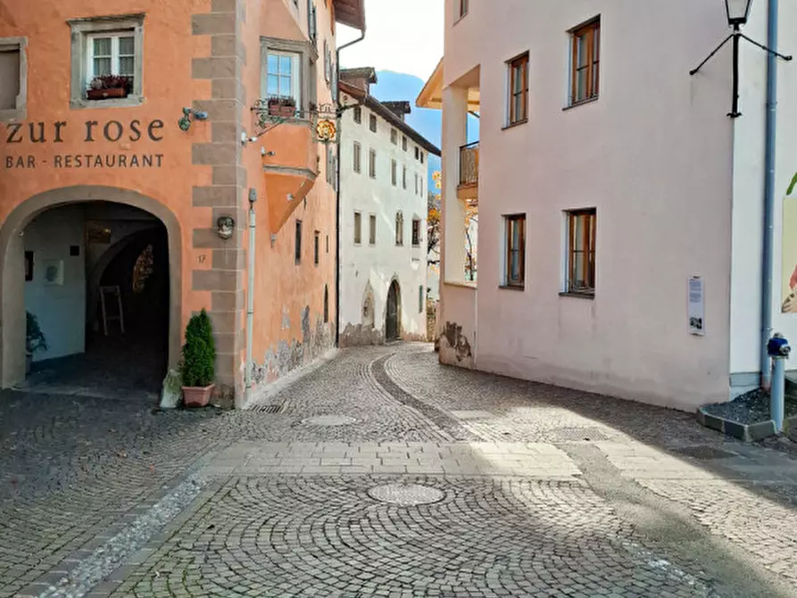 Immagine 3 di Palazzo in vendita  in Pinzoner Straße - Via Pinzano a Montagna .Montan.