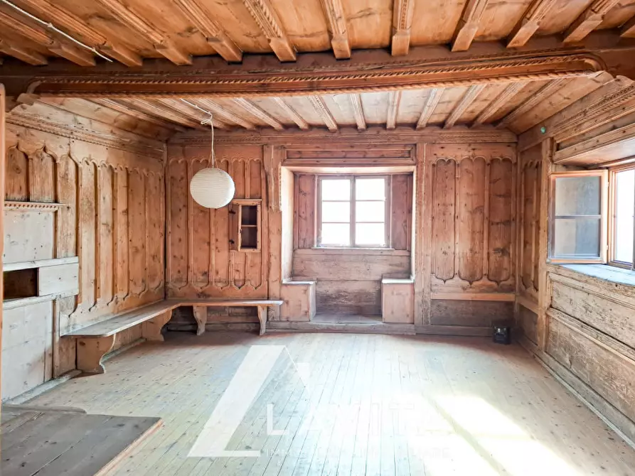 Immagine 20 di Palazzo in vendita  in Pinzoner Straße - Via Pinzano a Montagna .Montan.
