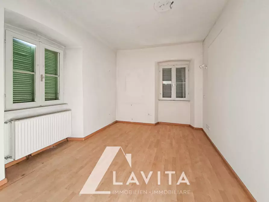 Immagine 25 di Palazzo in vendita  in Pinzoner Straße - Via Pinzano a Montagna .Montan.