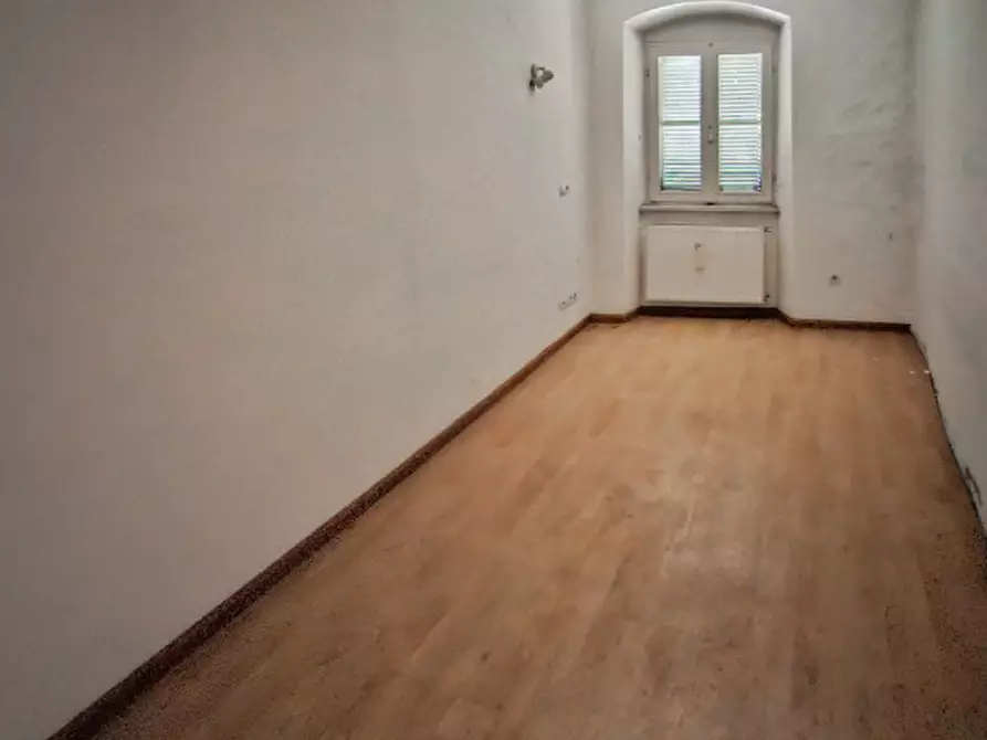 Immagine 28 di Palazzo in vendita  in Pinzoner Straße - Via Pinzano a Montagna .Montan.