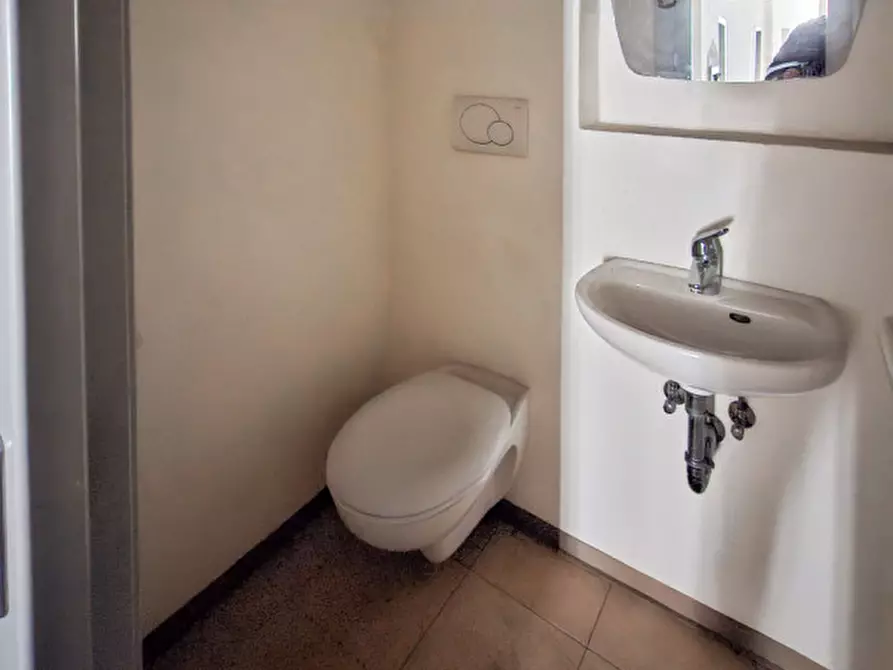 Immagine 31 di Palazzo in vendita  in Pinzoner Straße - Via Pinzano a Montagna .Montan.