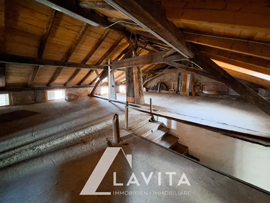 Immagine 38 di Palazzo in vendita  in Pinzoner Straße - Via Pinzano a Montagna .Montan.