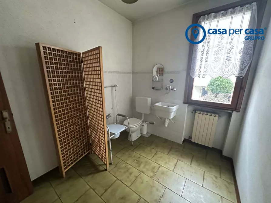 Immagine 26 di Casa indipendente in vendita  in Viale Porta Adige 16 a Rovigo