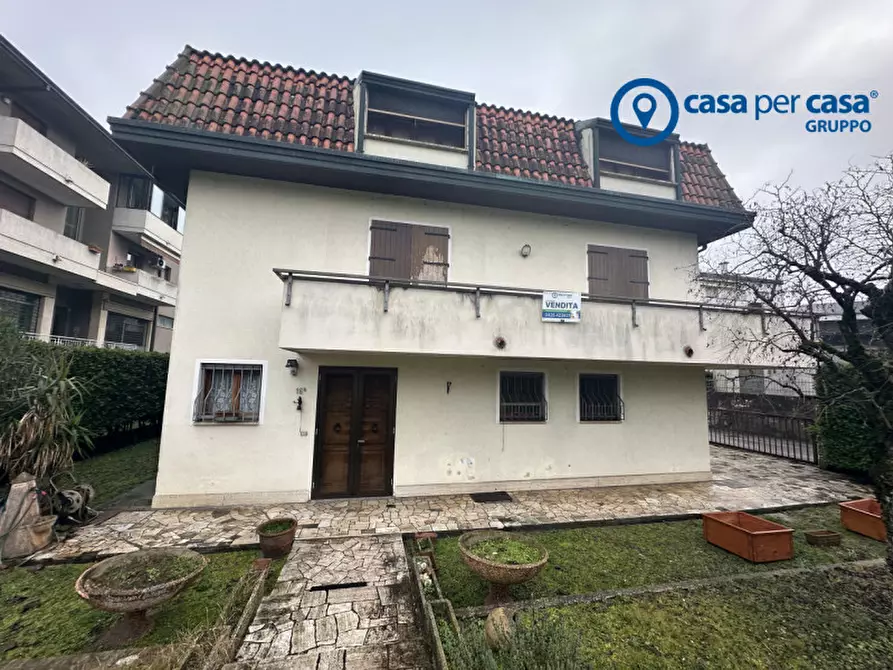 Immagine 54 di Casa indipendente in vendita  in Viale Porta Adige 16 a Rovigo