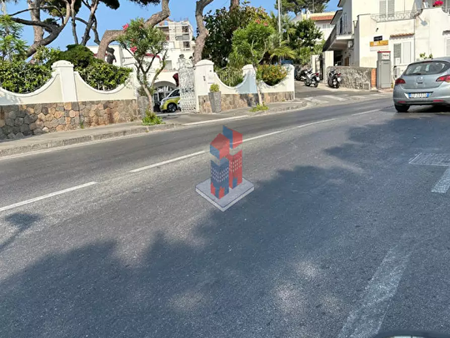 Immagine 7 di Appartamento in vendita  in ISCHIA-CASAMICCIOLA-VIA C.COLOMBO a Casamicciola Terme