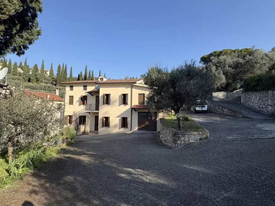 Immagine 3 di Casa indipendente in vendita  in Via Jacopo d'Arquà a Arqua' Petrarca