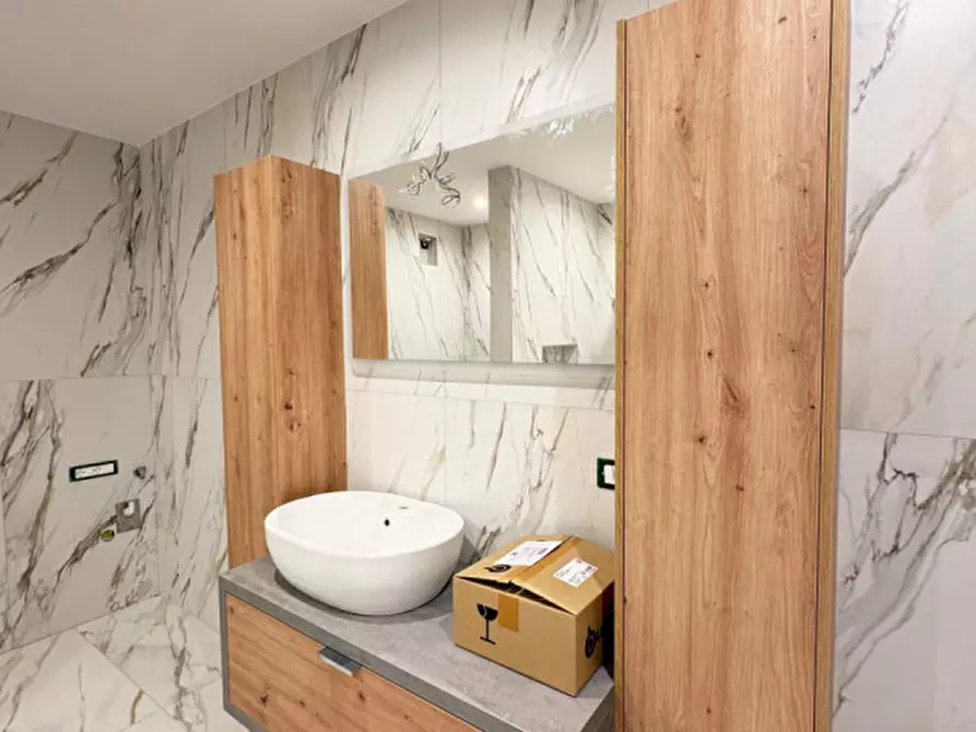 Immagine 2 di Appartamento in vendita  in Vergonzo a Comano Terme