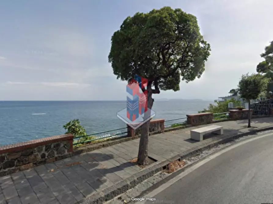 Immagine 3 di Appartamento in vendita  in ISCHIA-CASAMICCIOLA-VIA C.COLOMBO (PERRONE) a Casamicciola Terme