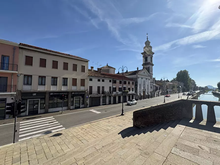 Immagine 1 di Appartamento in vendita  in Via Pescheria a Battaglia Terme
