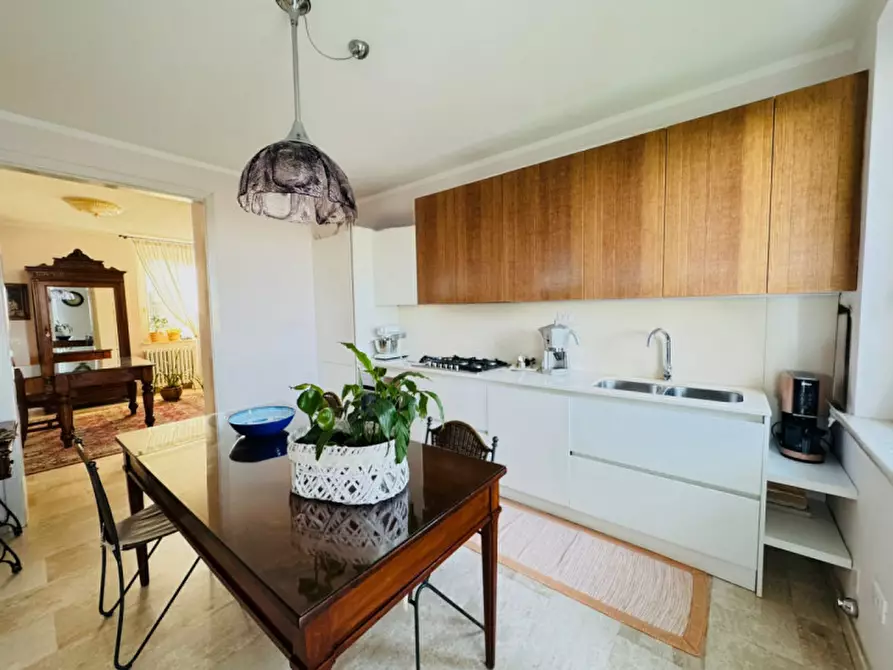 Immagine 12 di Casa trifamiliare in vendita  a Castel Goffredo