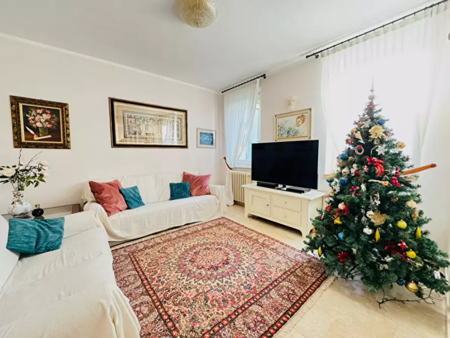 Immagine 14 di Casa trifamiliare in vendita  a Castel Goffredo