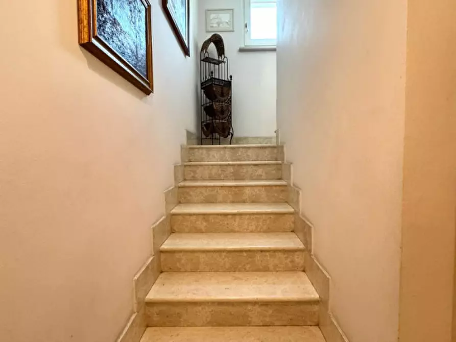 Immagine 19 di Casa trifamiliare in vendita  a Castel Goffredo