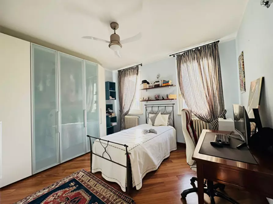 Immagine 24 di Casa trifamiliare in vendita  a Castel Goffredo