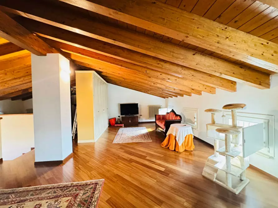 Immagine 38 di Casa trifamiliare in vendita  a Castel Goffredo