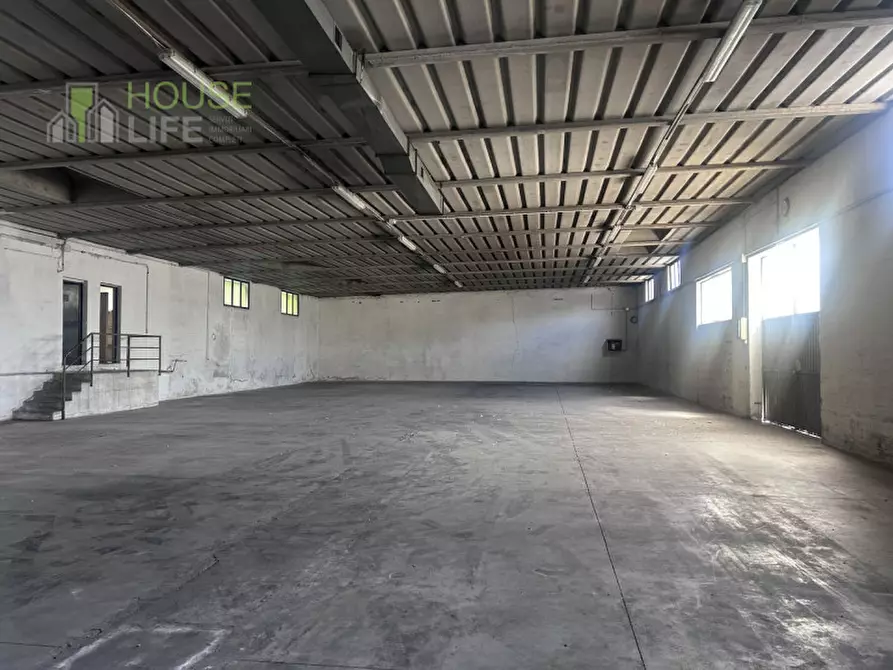 Immagine 1 di Capannone industriale in vendita  in Via cartiera a Lugo Di Vicenza