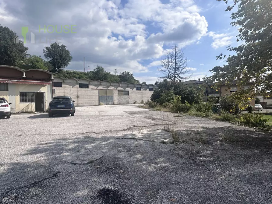 Immagine 17 di Capannone industriale in vendita  in Via cartiera a Lugo Di Vicenza