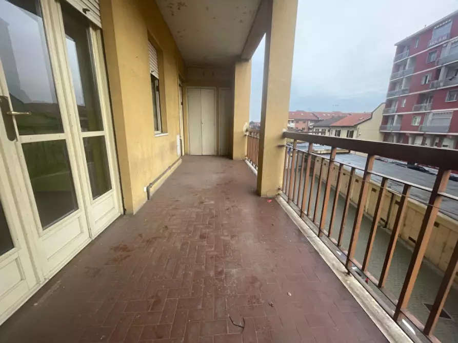 Immagine 8 di Appartamento in vendita  in Corso Galileo Ferraris 4 a Chivasso