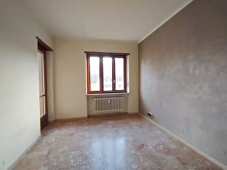 Immagine 12 di Appartamento in vendita  in Corso Galileo Ferraris 4 a Chivasso