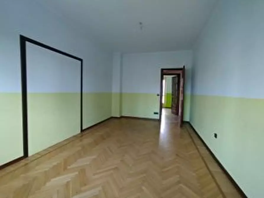 Immagine 18 di Appartamento in vendita  in Corso Galileo Ferraris 4 a Chivasso