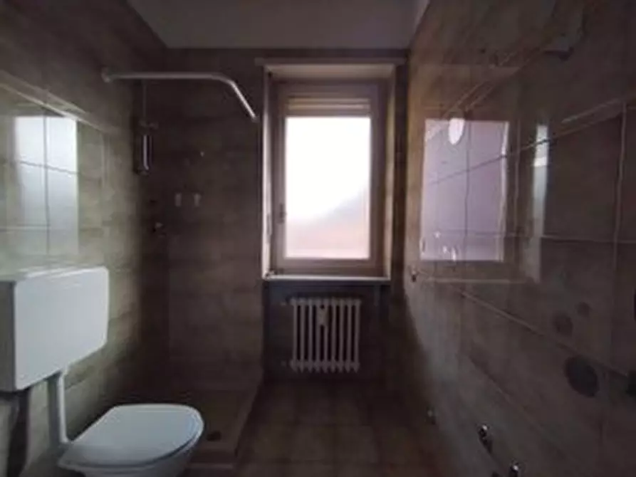 Immagine 30 di Appartamento in vendita  in Corso Galileo Ferraris 4 a Chivasso