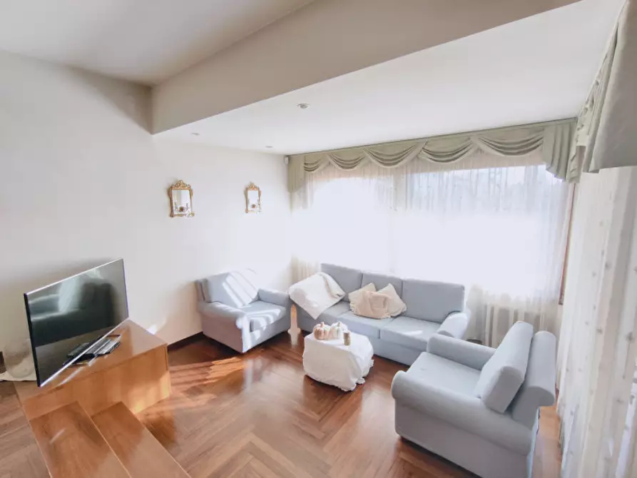 Immagine 13 di Casa bifamiliare in vendita  in via Verdi a Montegrotto Terme