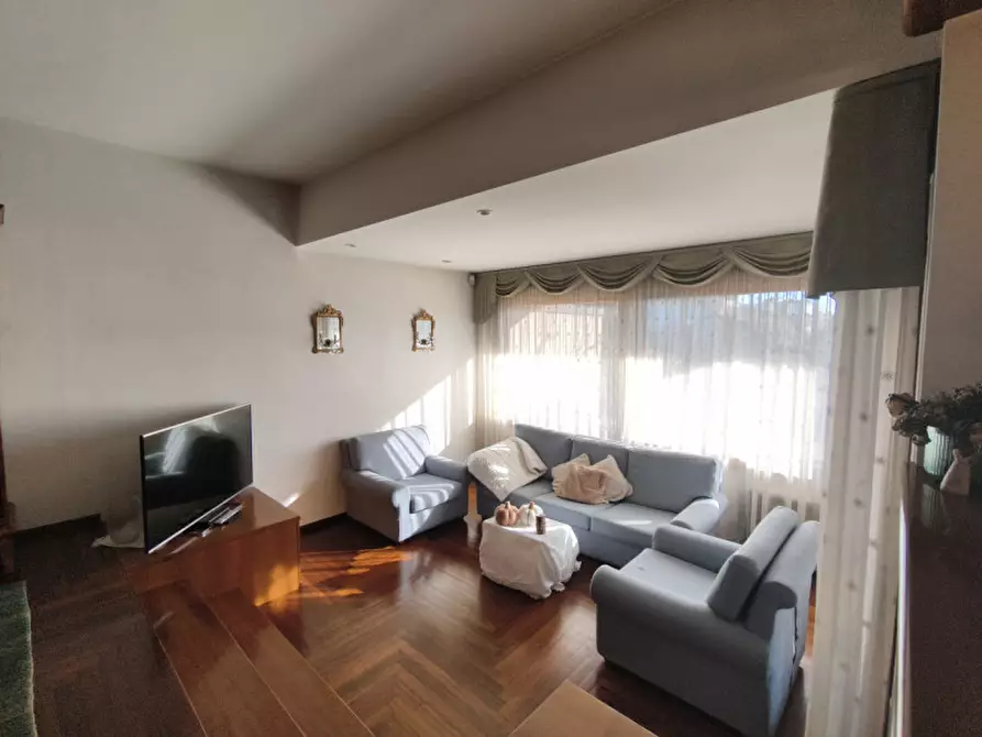 Immagine 15 di Casa bifamiliare in vendita  in via Verdi a Montegrotto Terme