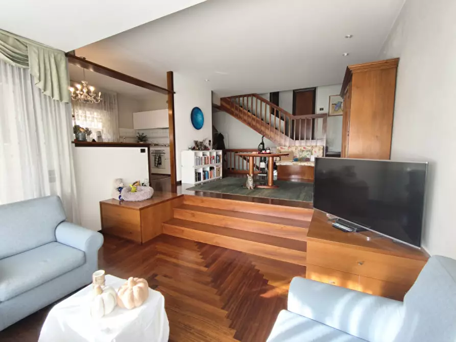 Immagine 16 di Casa bifamiliare in vendita  in via Verdi a Montegrotto Terme