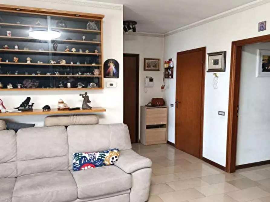 Immagine 2 di Appartamento in vendita  in Via Privata Trasimeno 22/8 a Milano