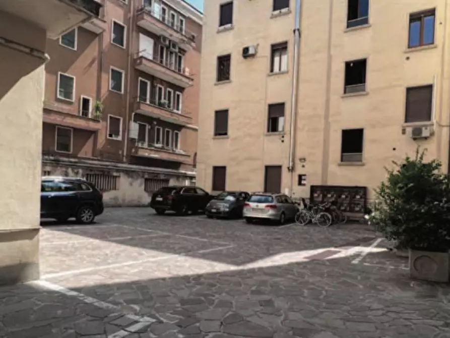 Immagine 3 di Appartamento in vendita  in CORSO PORTA NUOVA 133 a Verona