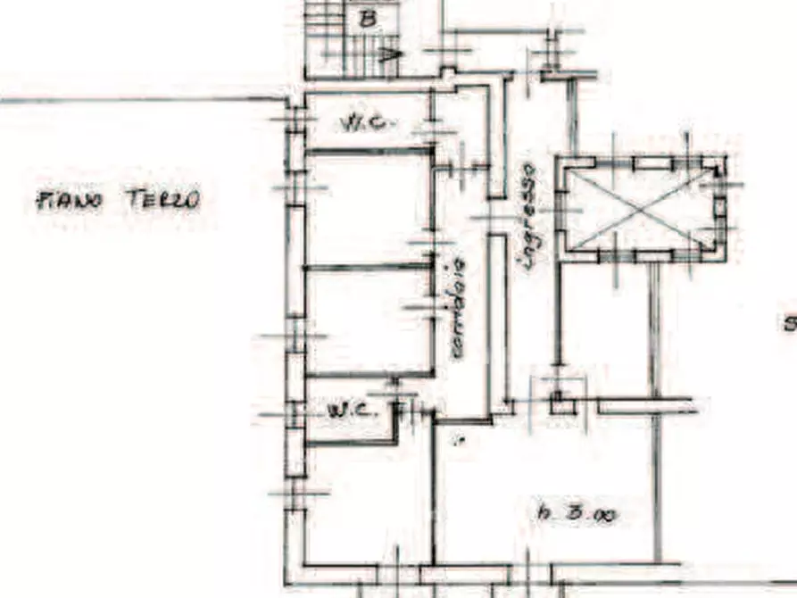 Immagine 23 di Appartamento in vendita  in CORSO PORTA NUOVA 133 a Verona
