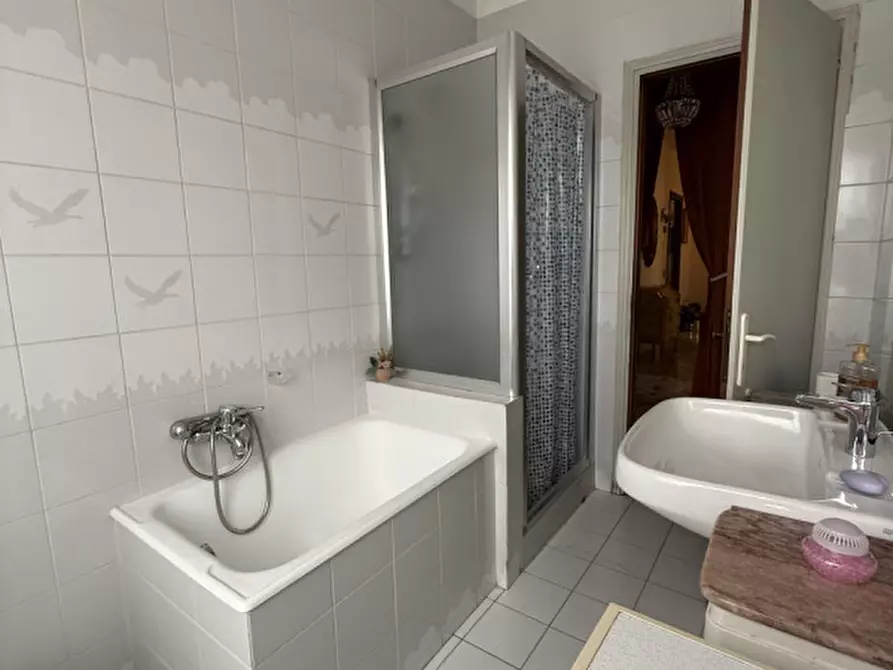 Immagine 11 di Appartamento in vendita  in Via Ippolito Pindemonte 21 a Verona