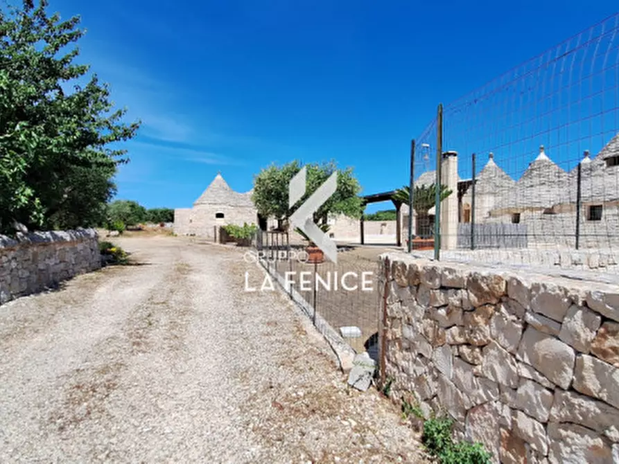 Immagine 10 di Rustico / casale in vendita  in c.da canonica a Locorotondo