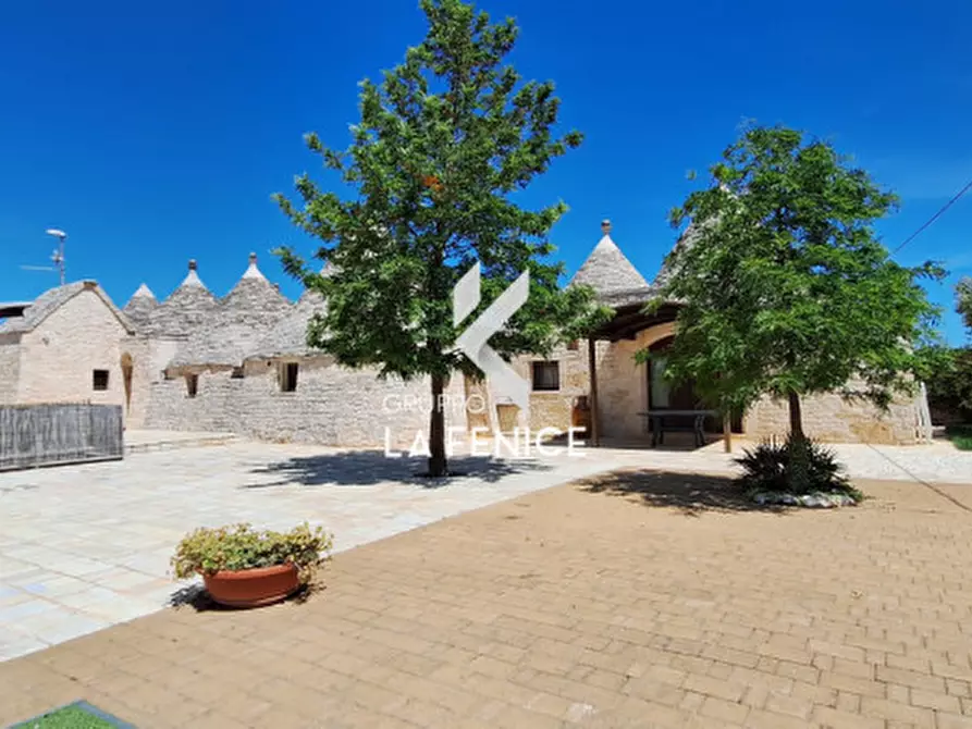 Immagine 23 di Rustico / casale in vendita  in c.da canonica a Locorotondo